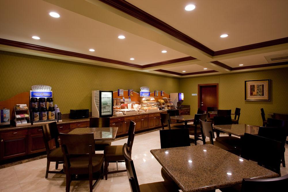 Holiday Inn Express Hotel & Suites Woodland Hills By Ihg Los Angeles Eksteriør billede