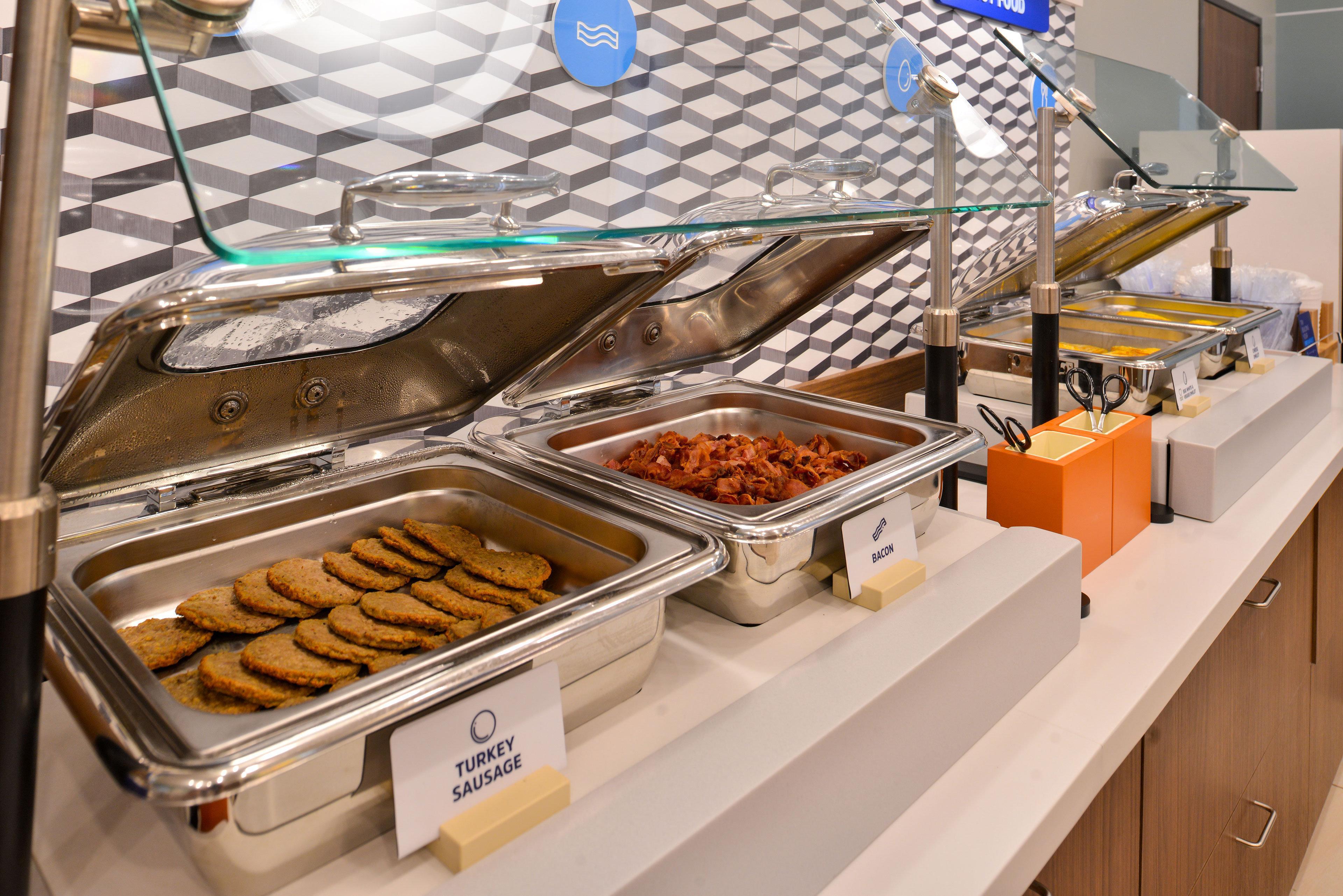 Holiday Inn Express Hotel & Suites Woodland Hills By Ihg Los Angeles Eksteriør billede