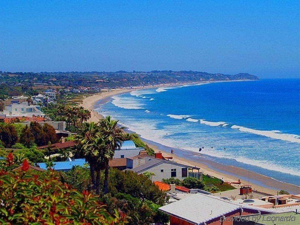 Holiday Inn Express Hotel & Suites Woodland Hills By Ihg Los Angeles Eksteriør billede