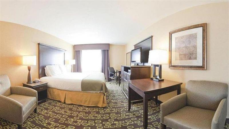 Holiday Inn Express Hotel & Suites Woodland Hills By Ihg Los Angeles Eksteriør billede