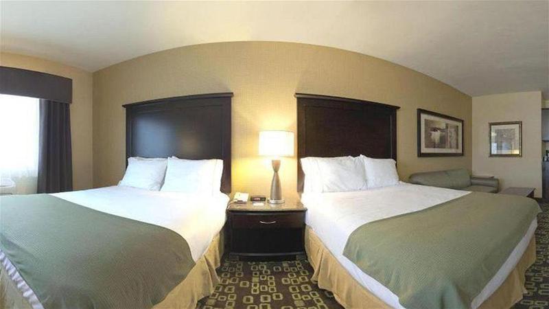 Holiday Inn Express Hotel & Suites Woodland Hills By Ihg Los Angeles Eksteriør billede